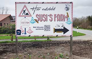 20240301-schild-susis-farm_